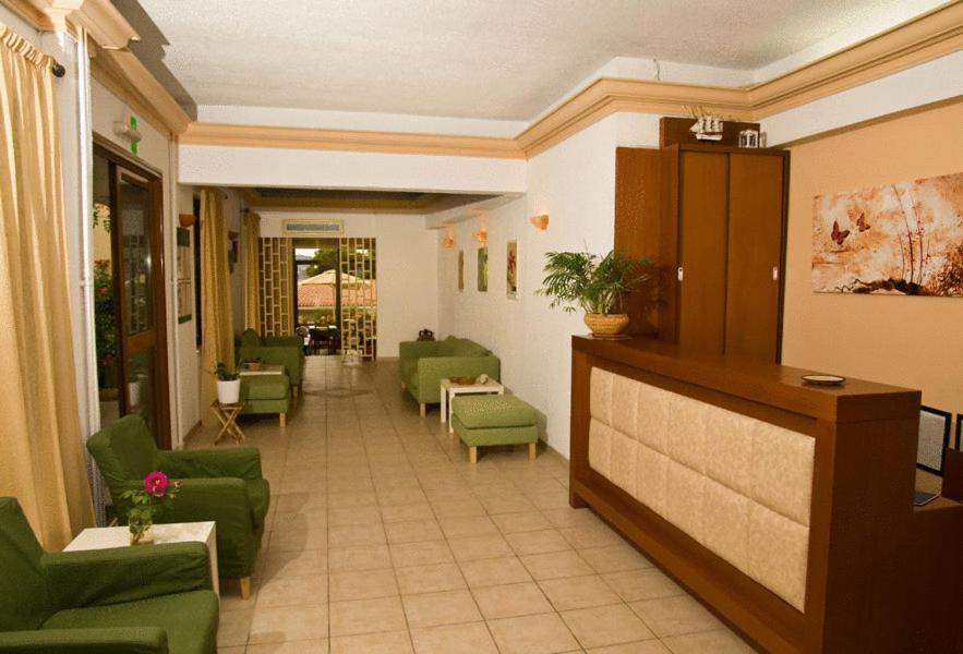 Hotel Afea Agia Marina  Eksteriør billede