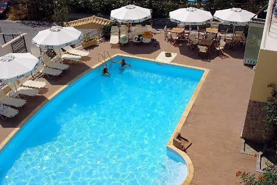 Hotel Afea Agia Marina  Eksteriør billede